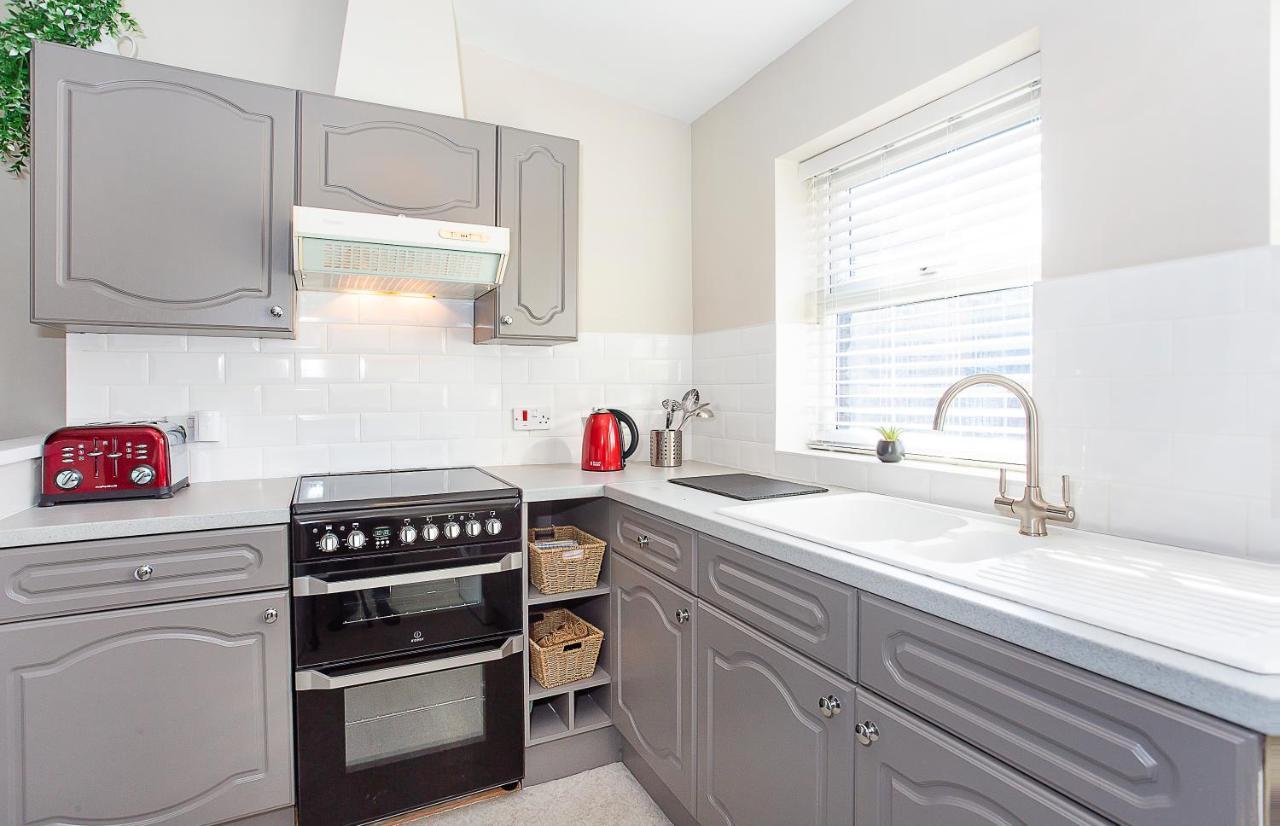 Courtyard Apartment Йорк Екстер'єр фото