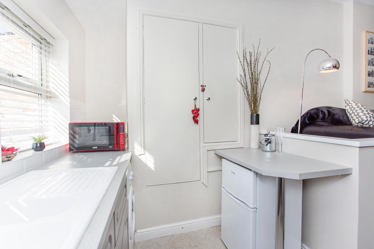 Courtyard Apartment Йорк Екстер'єр фото